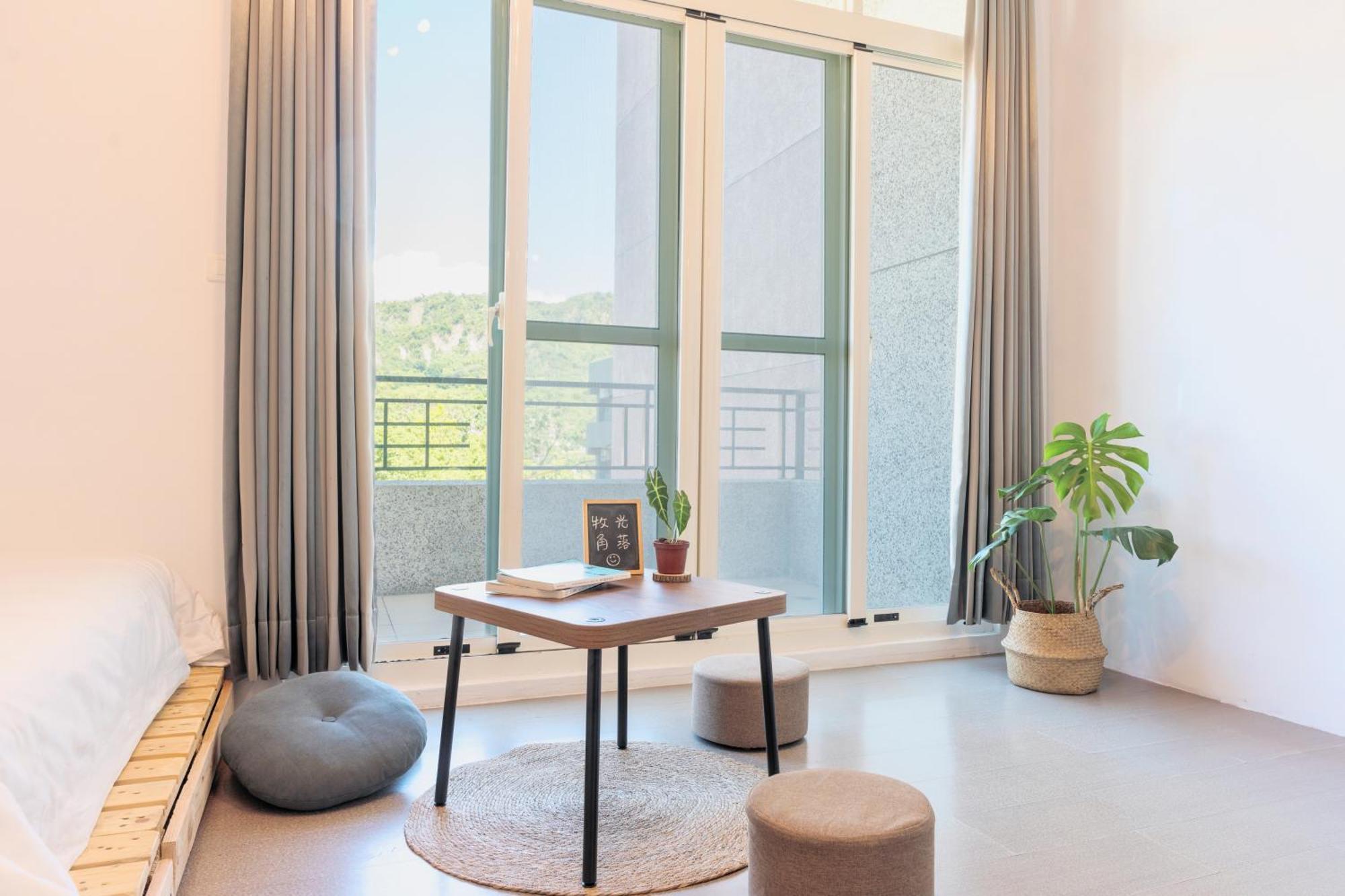 Moonlit Corner Apartment Taitung Luaran gambar