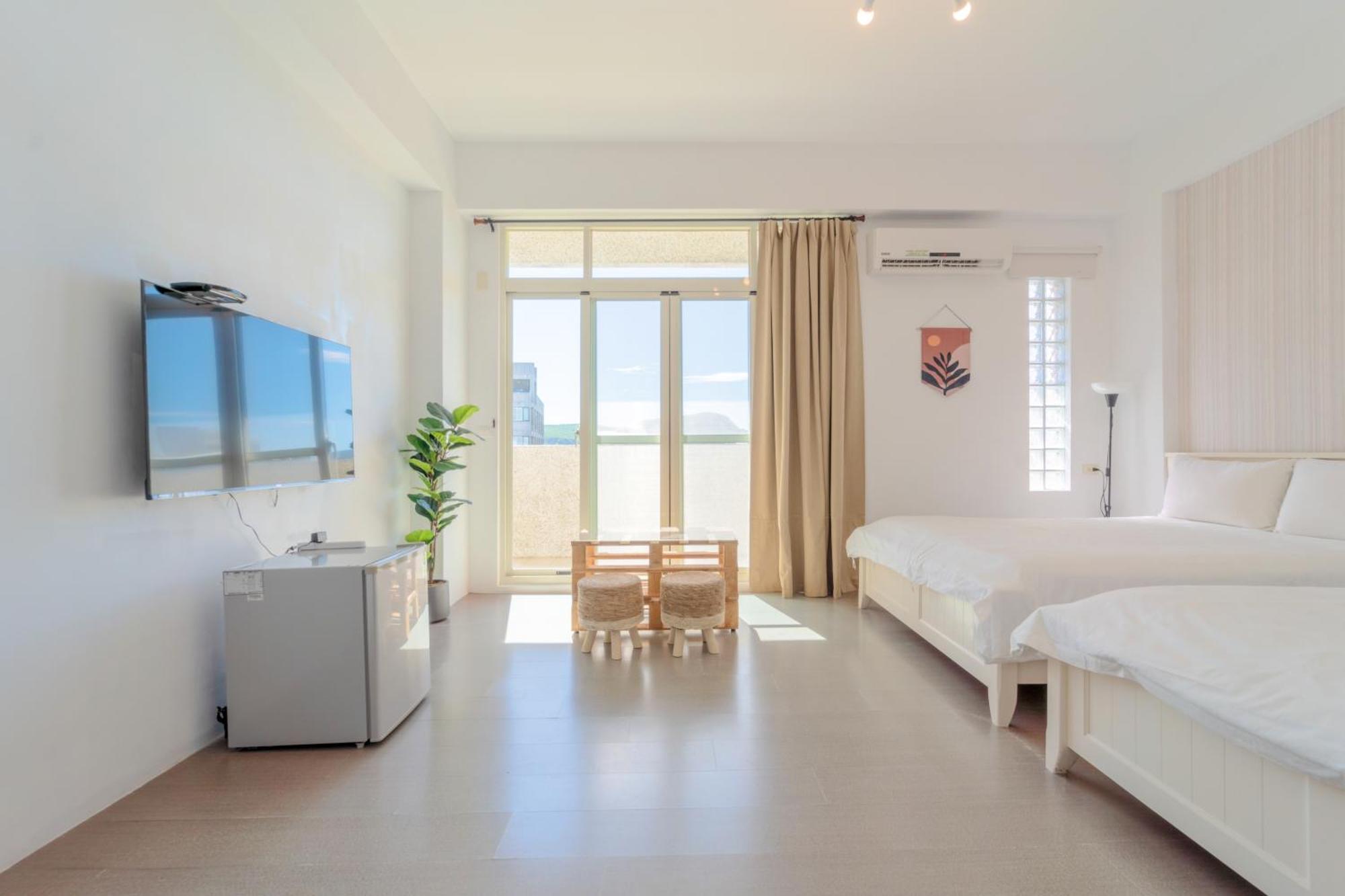 Moonlit Corner Apartment Taitung Luaran gambar
