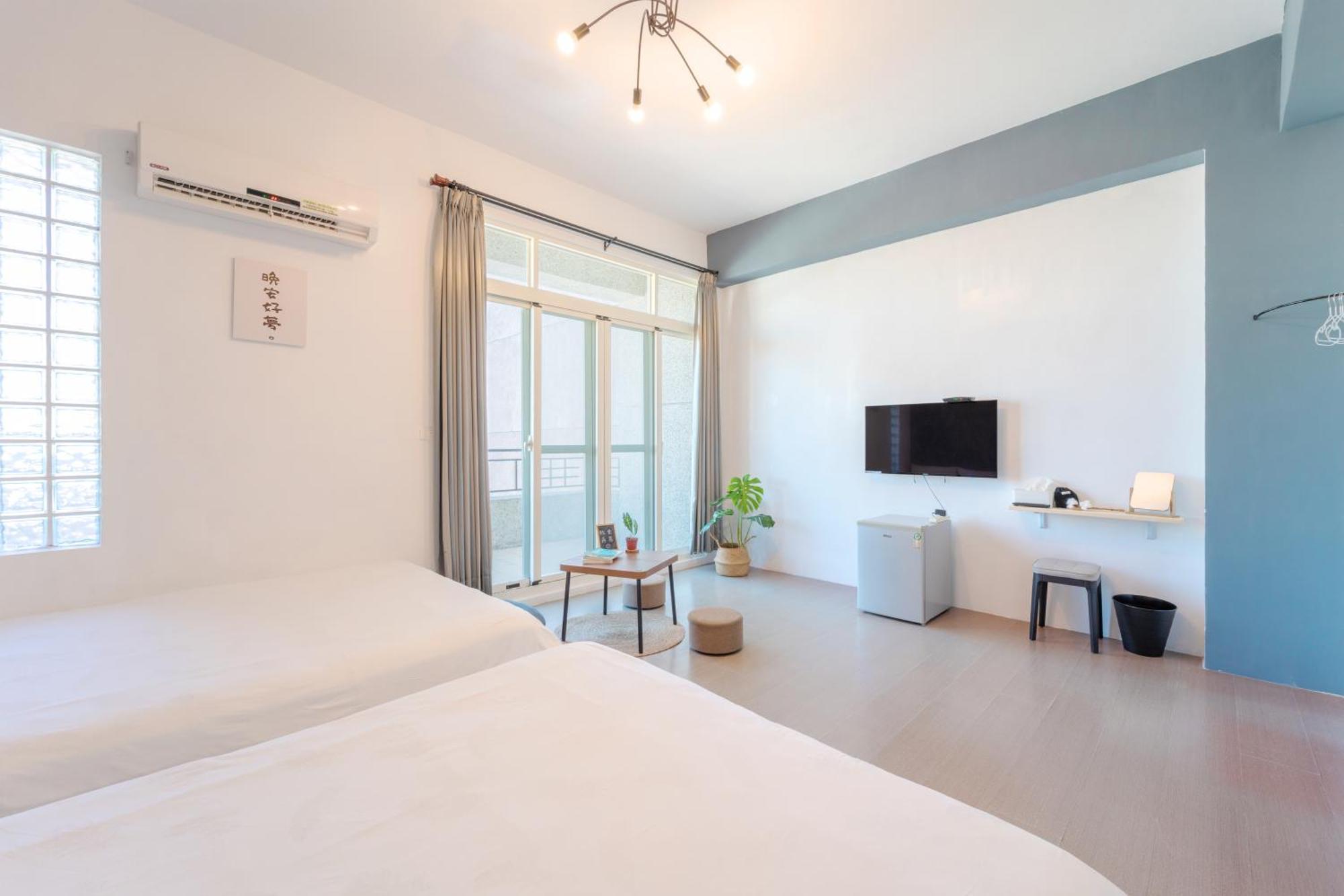 Moonlit Corner Apartment Taitung Luaran gambar