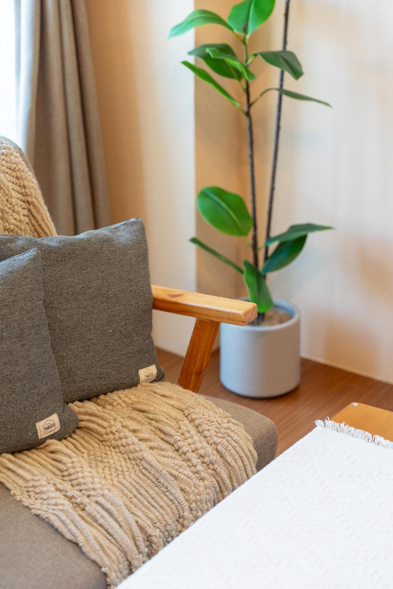 Moonlit Corner Apartment Taitung Luaran gambar