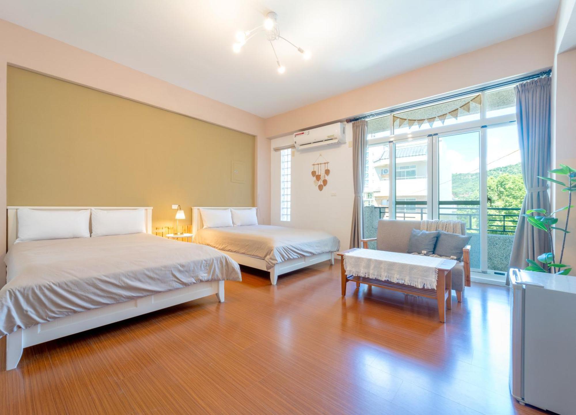 Moonlit Corner Apartment Taitung Luaran gambar